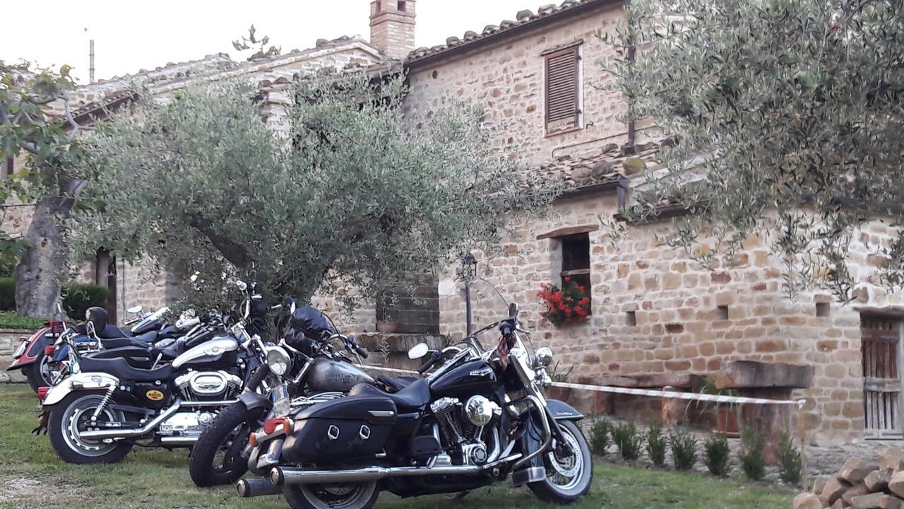 Azienda Agrituristica Colle San Giorgio Castiglione Messer Raimondo Luaran gambar