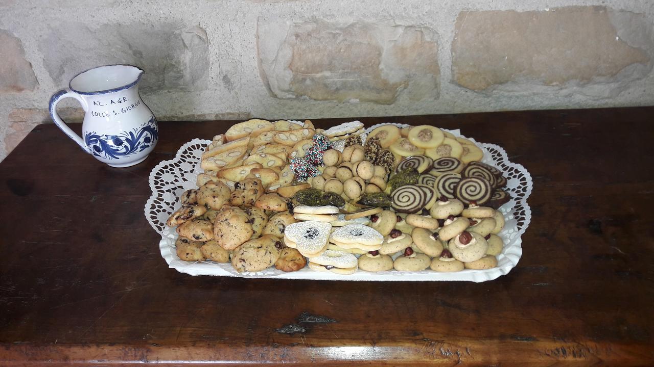 Azienda Agrituristica Colle San Giorgio Castiglione Messer Raimondo Luaran gambar